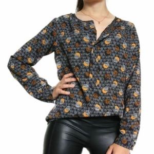 Cabi crescent moon long sleeve shirt size S